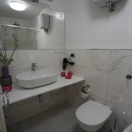 Alojamento de Acomodação e Pequeno-almoço Residenza Vecchi Tempi Vibo Valentia