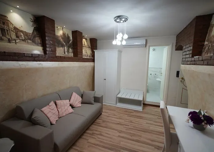 לינה וארוחת בוקר Residenza Vecchi Tempi ויבו ולנטיה