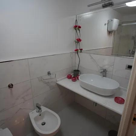 Bed & Breakfast Residenza Vecchi Tempi 3*