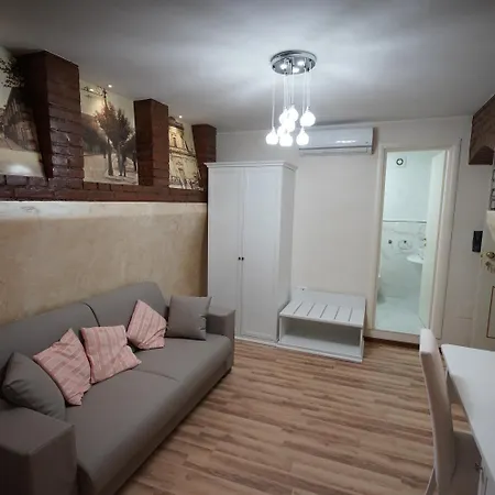 Bed & Breakfast Residenza Vecchi Tempi 3*