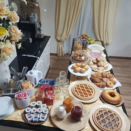 Residenza Vecchi Tempi Bed & Breakfast 3*